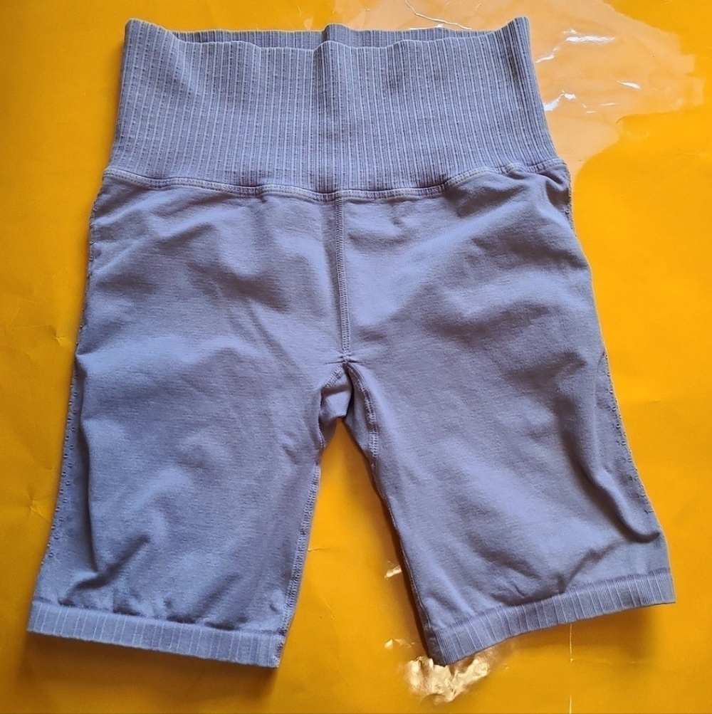 Nwot! Free People Movement Good Karma Hi-rise Bike Short In Elderberry Tea